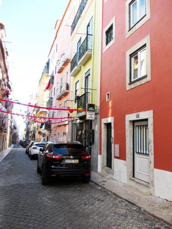 Contemporary Lisbon Apartment In Historical Chiado Eksteriør billede